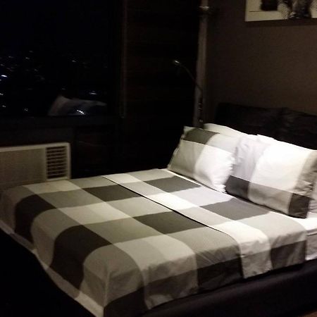 Seven Doors Aparthotels In Gramercy Makati Makati City Exterior foto
