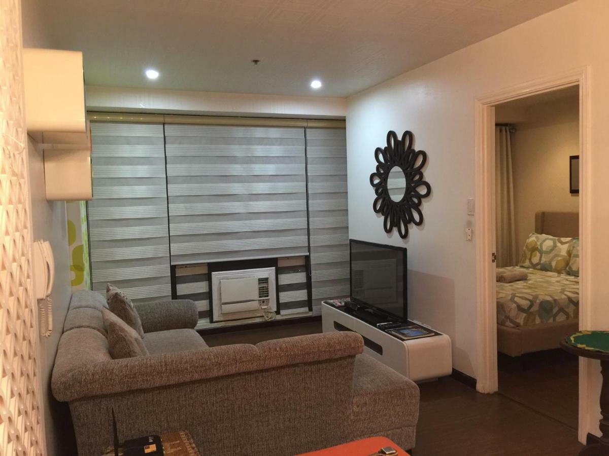 Seven Doors Aparthotels In Gramercy Makati Makati City Exterior foto